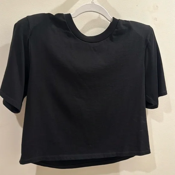 GRLFRND Denim Black Cropped Tee with Shoulder Pads - Picture 2 of 4